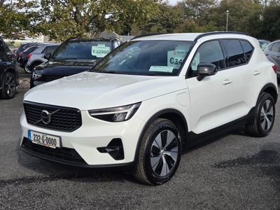 2023 Volvo XC40