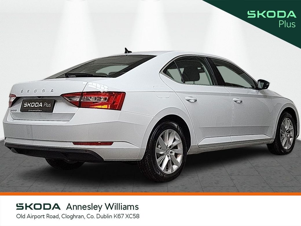 2025 Skoda Superb