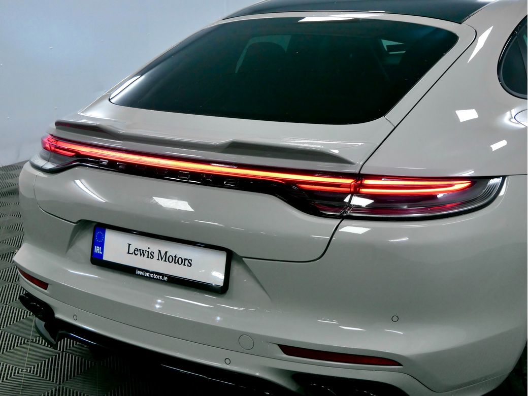 2021 Porsche Panamera