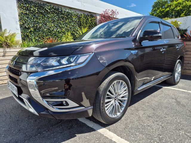 vehicle for sale from Woodland Motor Co