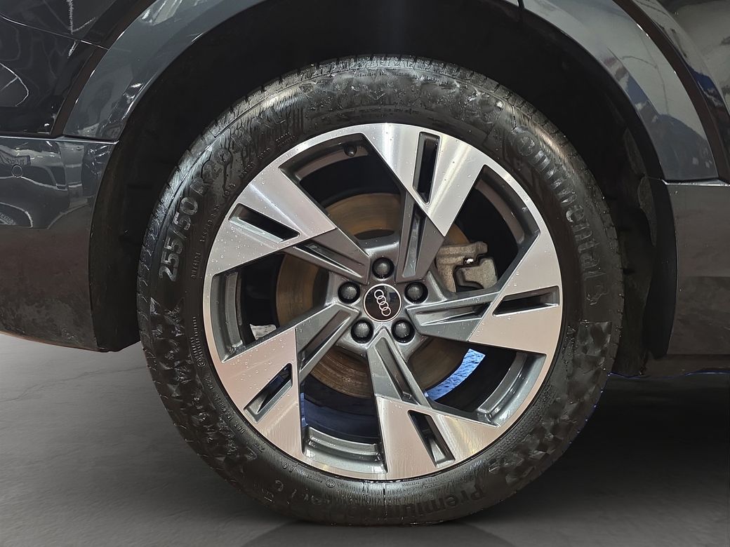 2023 Audi Q8 e-tron