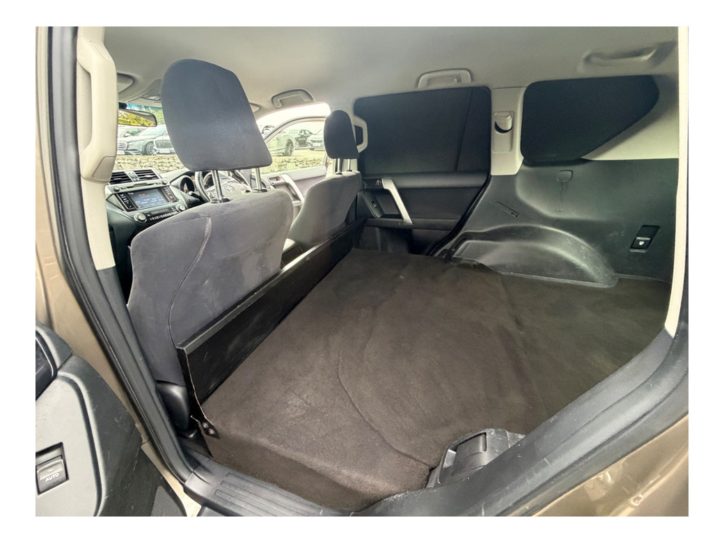 2015 Toyota Landcruiser