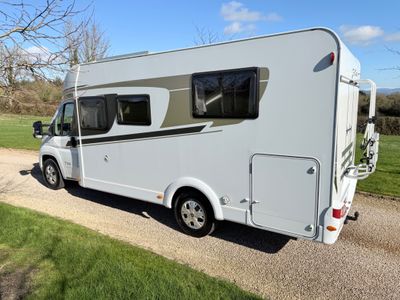 2019 CARADO  T339 LOW PROFILE L.H.B Q/B MANUAL 