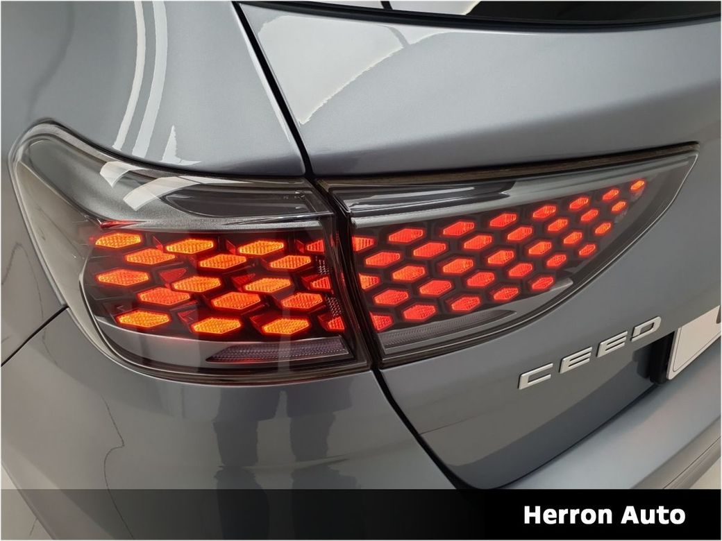 2023 Kia Ceed