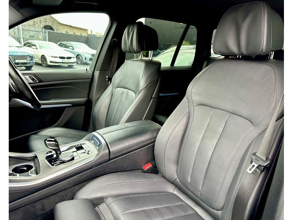 2022 BMW X5