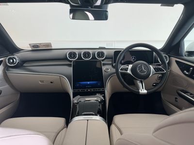 2025 Mercedes-Benz C 180