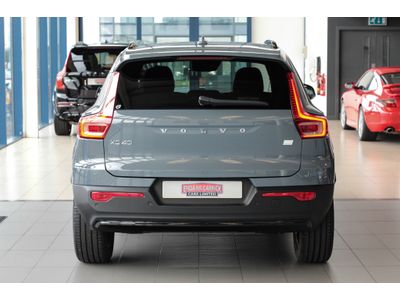 2023 Volvo XC40