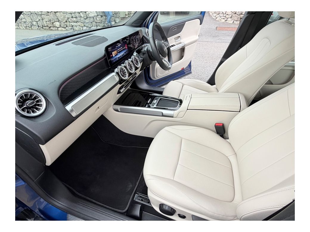 2024 Mercedes-Benz GLB Class