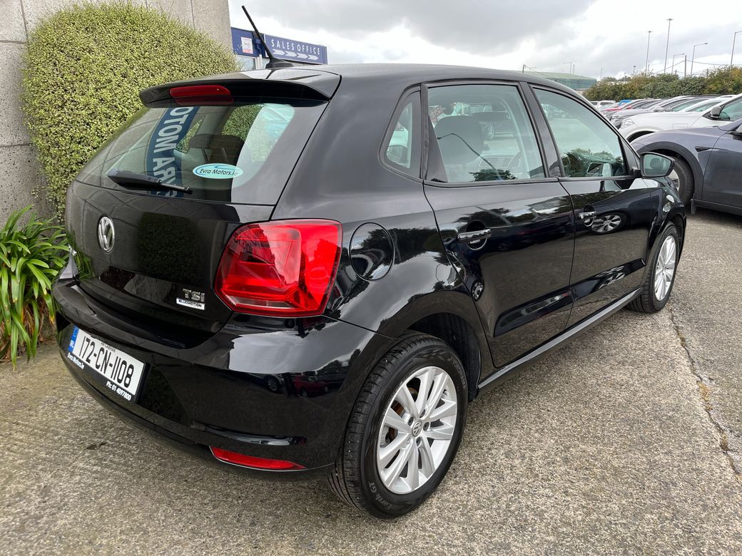 2017 Volkswagen Polo