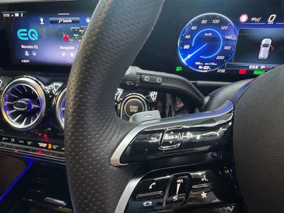 2025 Mercedes-Benz EQA