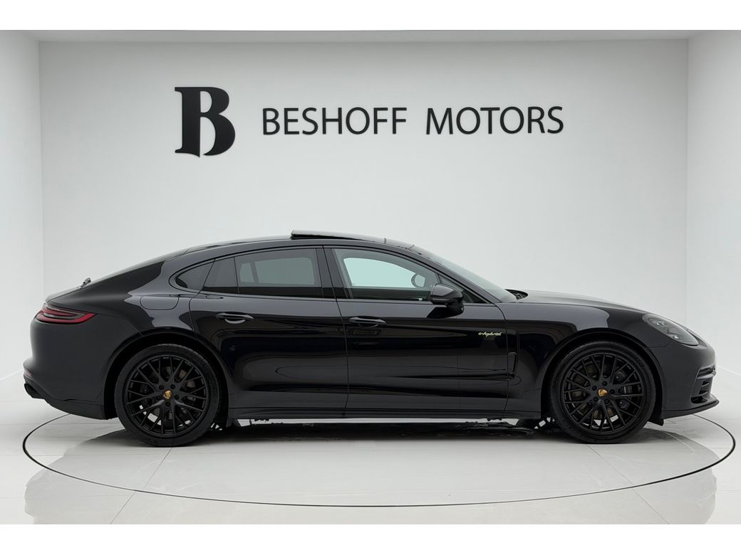 2020 Porsche Panamera