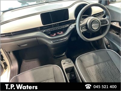 2025 Fiat 500e