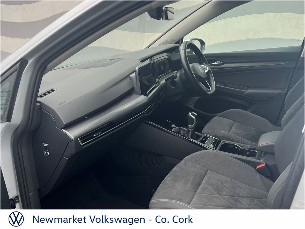 2023 Volkswagen Golf