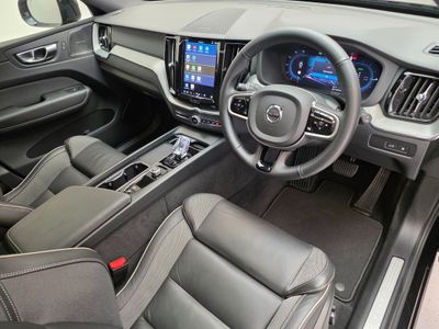 2025 Volvo XC60
