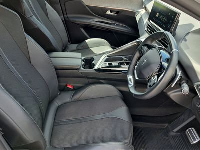 2024 Peugeot 3008