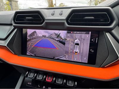 2025 Lamborghini Urus