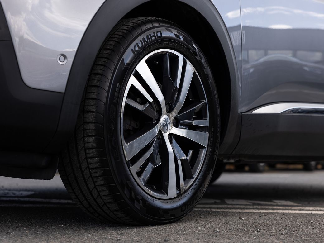 2020 Peugeot 3008