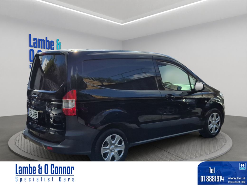 2017 Ford Transit Courier