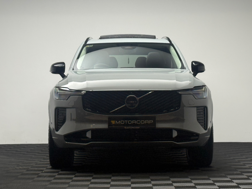 2025 Volvo XC90
