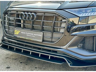 2023 Audi Q8