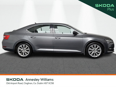 2022 Skoda Superb