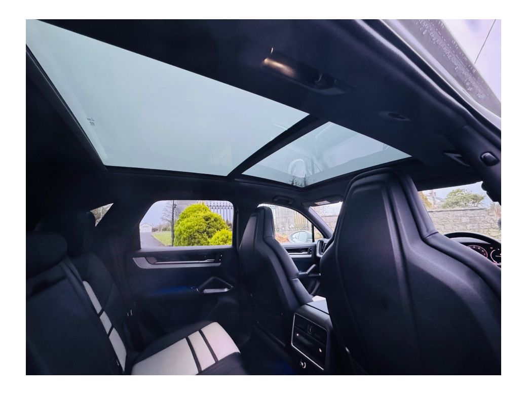 2024 Porsche Cayenne