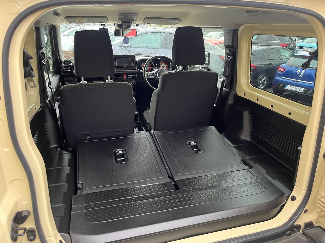 2023 Suzuki Jimny