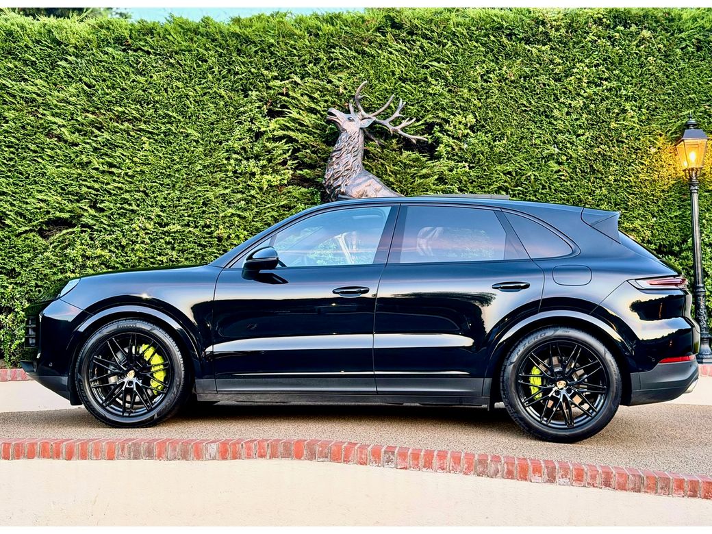2024 Porsche Cayenne