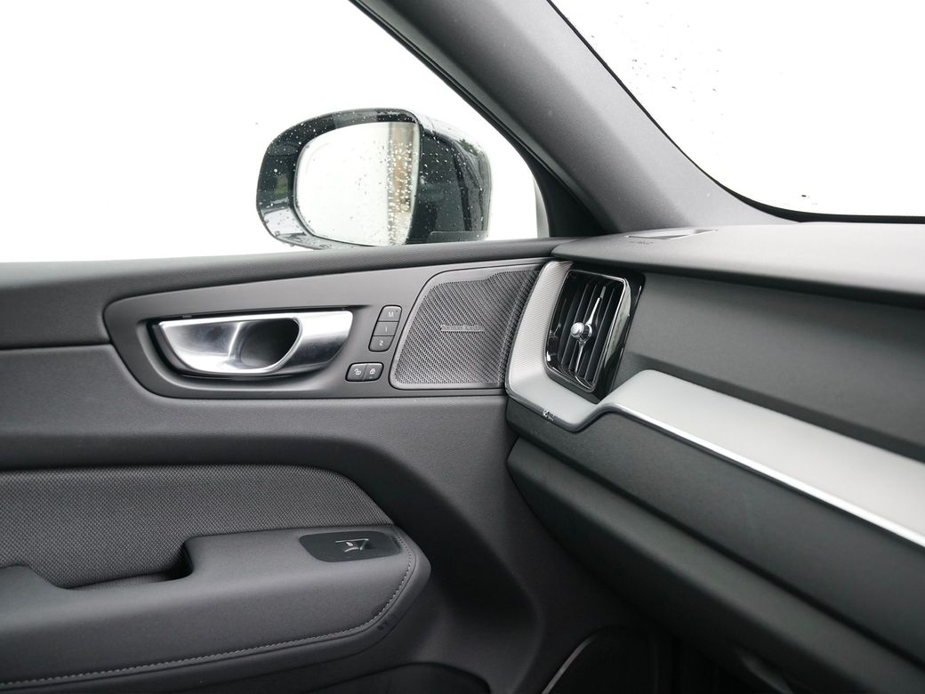 2026 Volvo XC60