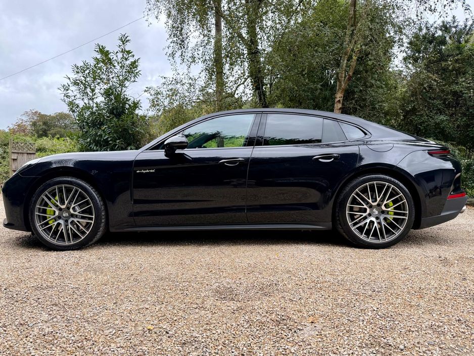 2025 Porsche Panamera