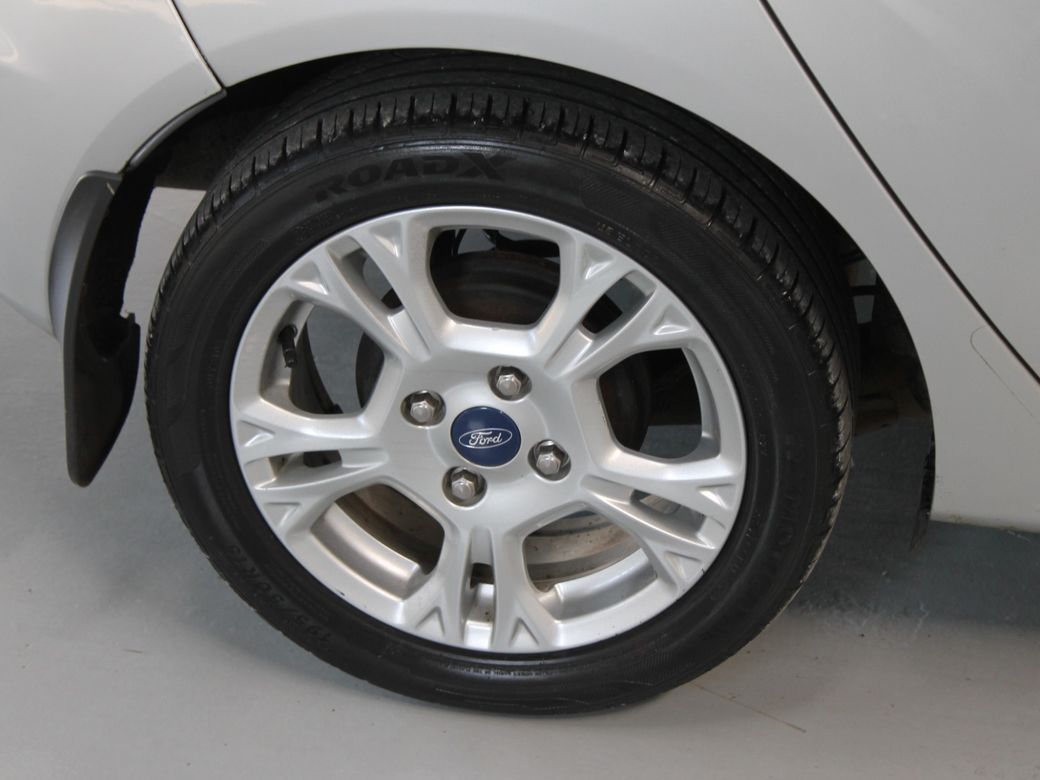 2015 Ford Fiesta
