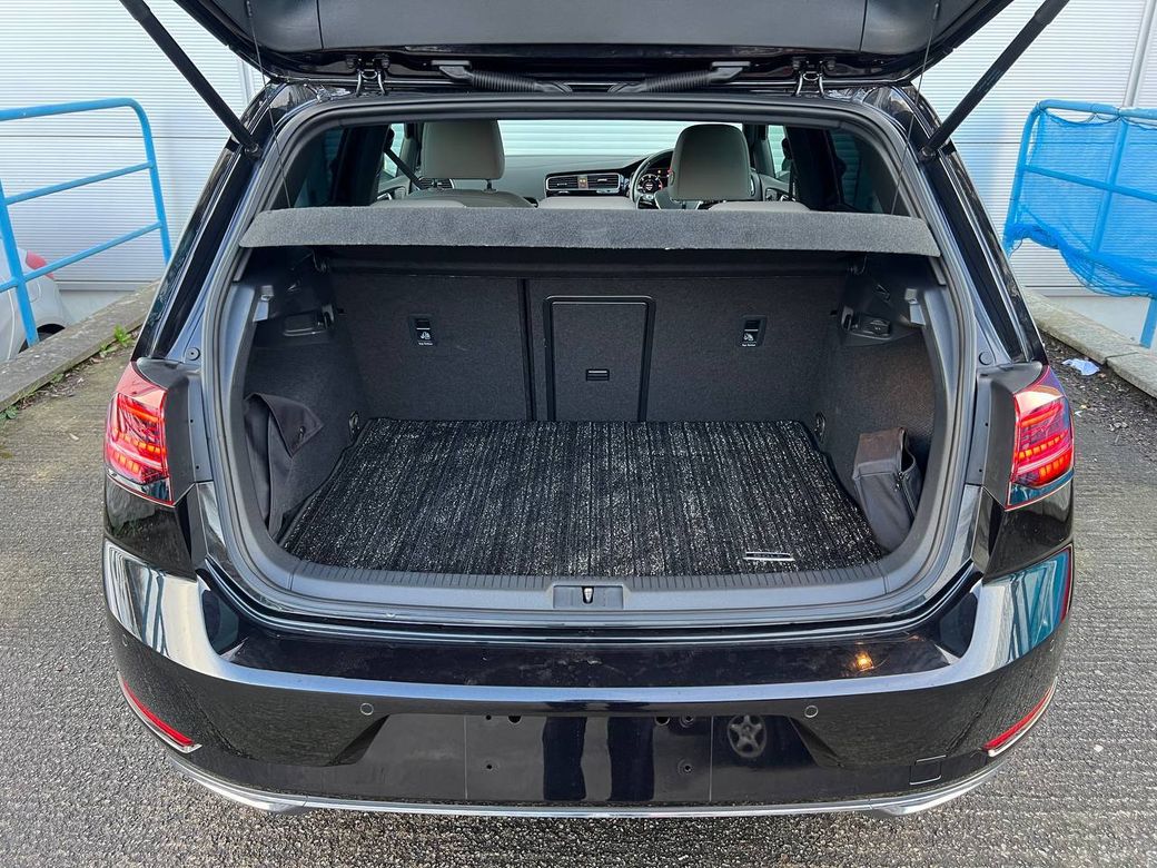 2020 Volkswagen Golf