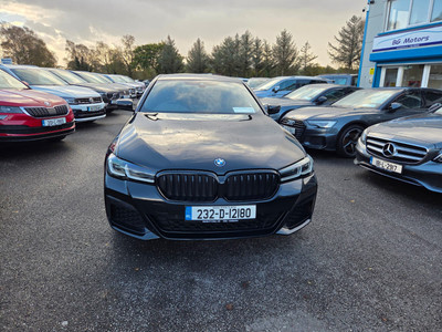 2023 BMW 530