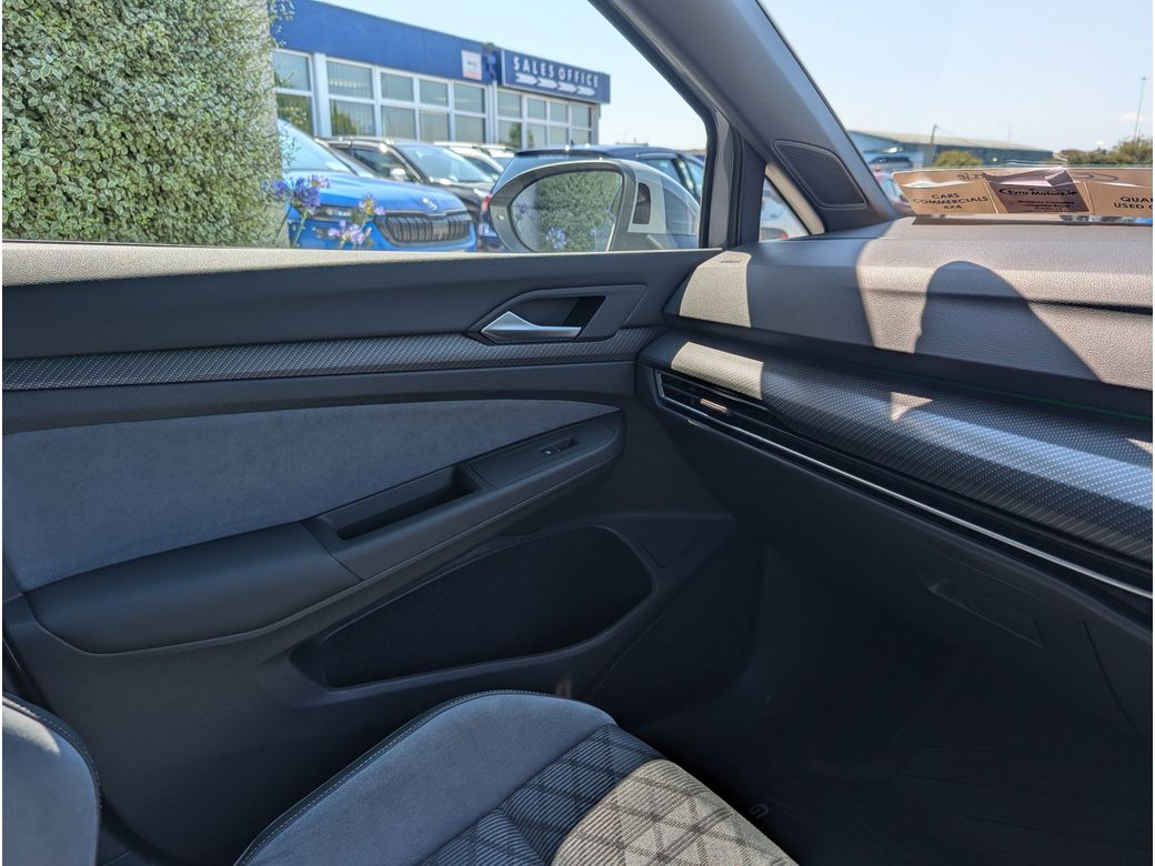 2024 Volkswagen Golf