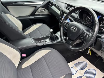 2016 Toyota Avensis