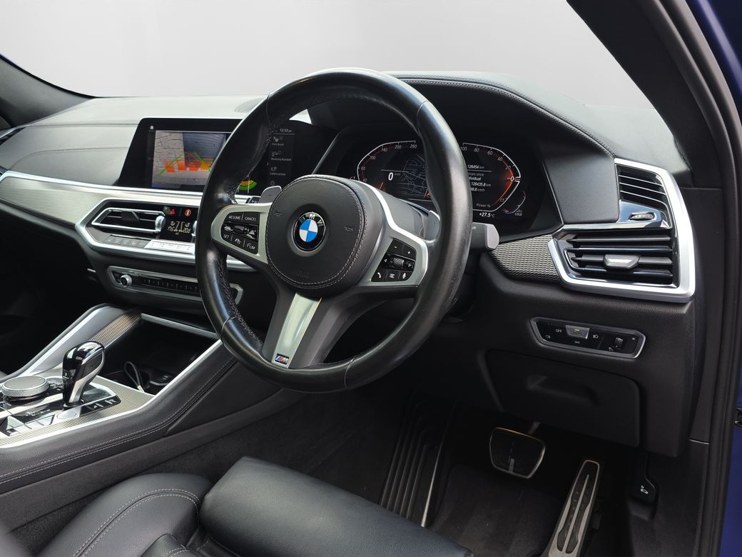 2022 BMW X6