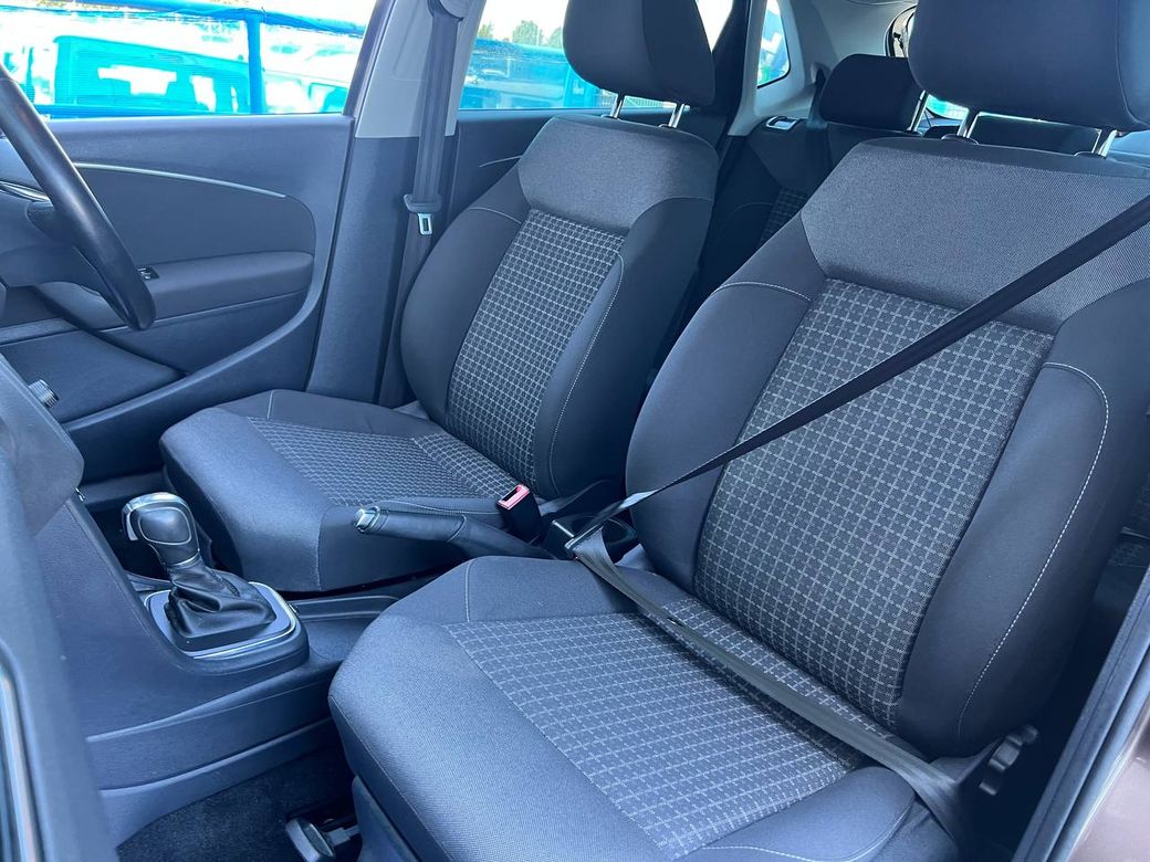 2015 Volkswagen Polo