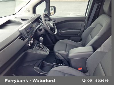 2025 Nissan Townstar