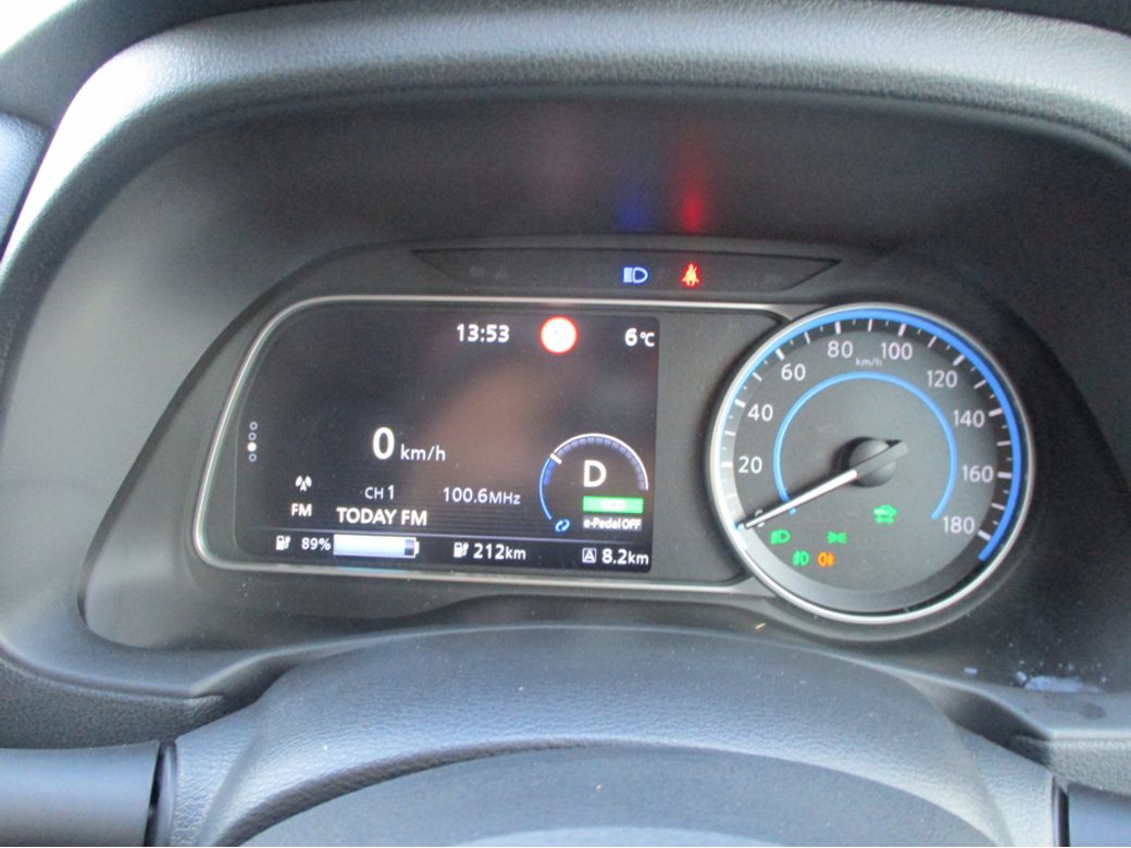 2024 Nissan Leaf