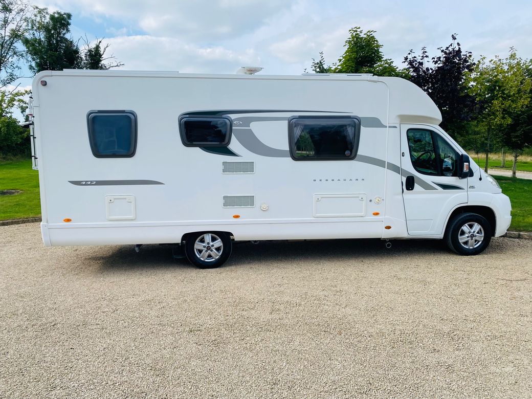 2013 BESSACARR 442 LOW PROFILE R.H.D