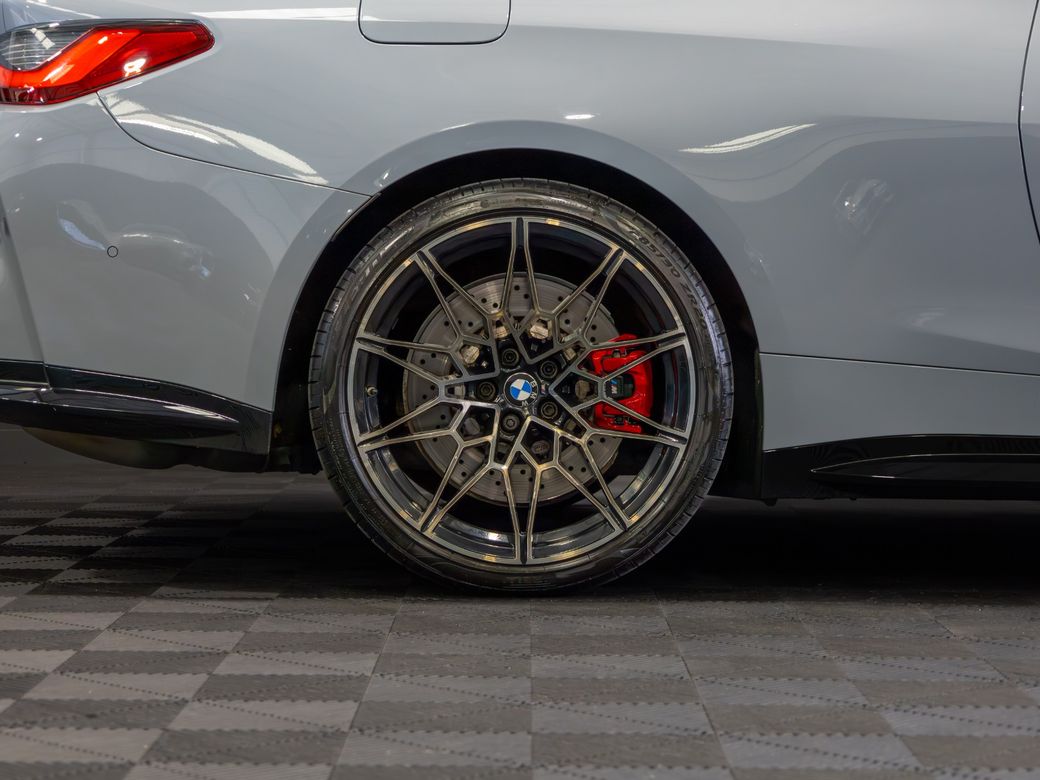 2021 BMW M4
