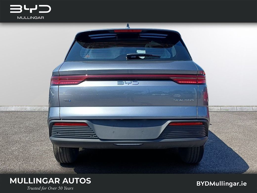 2026 BYD Sealion 5