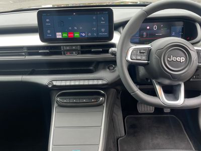 2024 Jeep Avenger