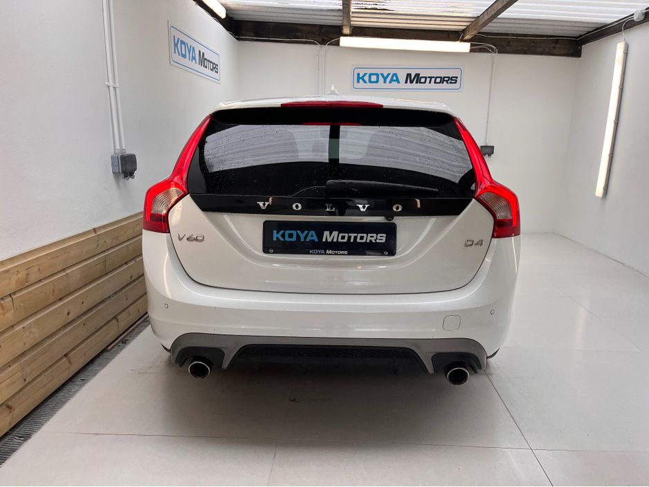 2016 Volvo V60
