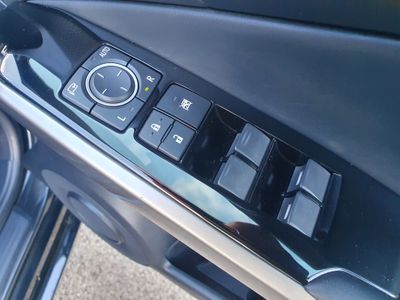 2016 Lexus IS 300h