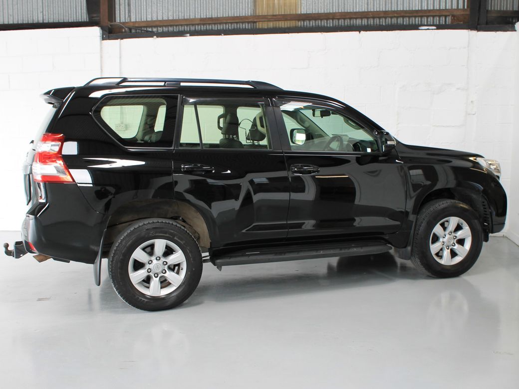 2017 Toyota Landcruiser