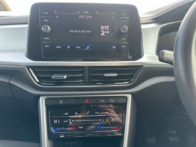 2023 Volkswagen T-Roc