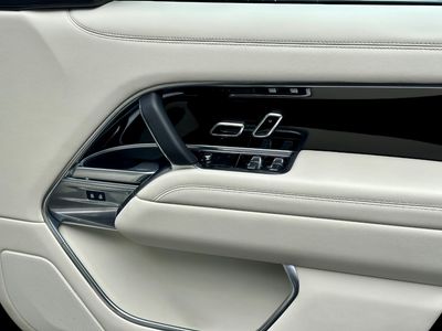 2023 Land Rover Range Rover