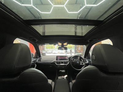 2025 BMW iX3