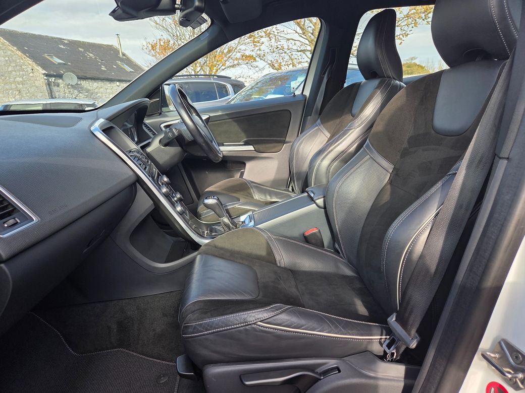 2016 Volvo XC60